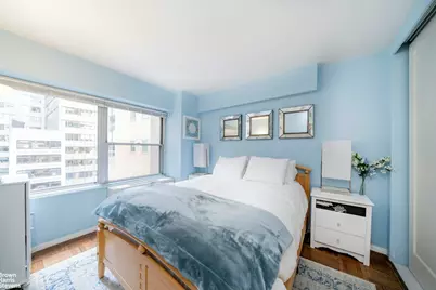 118 E 60th Street #6A, New York City, NY 10022 - Photo 7