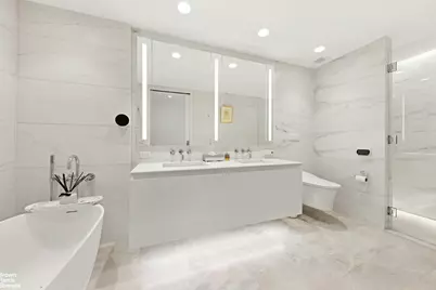 695 1st Avenue #28E, New York City, NY 10016 - Photo 9