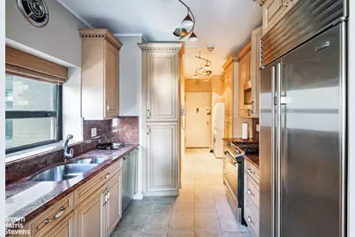 425 E 58th Street #8F, New York City, NY 10022 - Photo 3