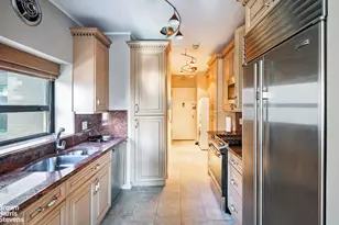 425 E 58th St, New York City, NY 10022 - Photo 3