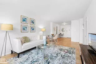 420 E 72nd St, New York City, NY 10021 - Photo 3