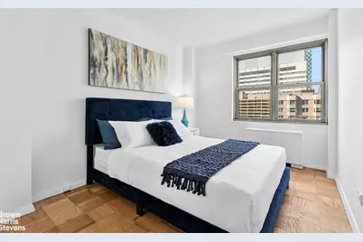 420 E 72nd Street #15D, New York City, NY 10021 - Photo 5