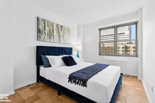 420 E 72nd St, New York City, NY 10021 - Photo 5