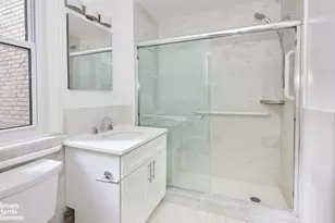 340 E 72nd St, New York City, NY 10021 - Photo 11