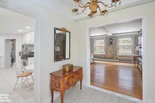 340 E 72nd St, New York City, NY 10021 - Photo 7