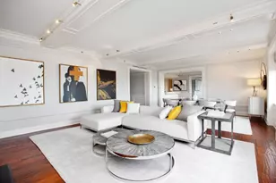 160 Central Park S, New York City, NY 10019 - Photo 3