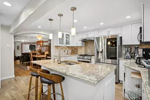 176 Macon St, New York City, NY 11216 - Photo 3