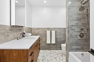 389 Manhattan Ave, New York City, NY 10026 - Photo 9