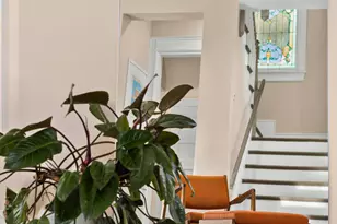 28 Wellington Ct, New York City, NY 11230 - Photo 13