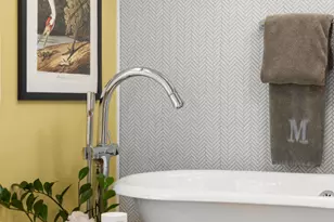 28 Wellington Ct, New York City, NY 11230 - Photo 23