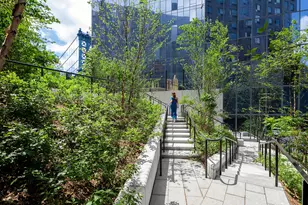 252 South St, New York City, NY 10002 - Photo 51