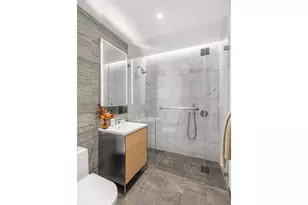 215 W 28th St, New York City, NY 10001 - Photo 13