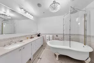 530 E 76th St, New York City, NY 10021 - Photo 15