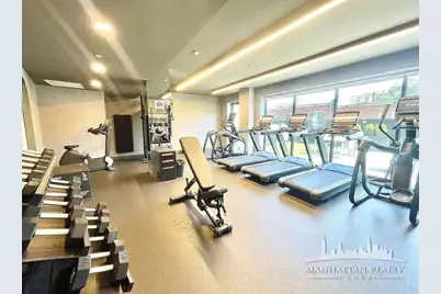 144-74 Northern Boulevard #7T, New York City, NY 11354 - Photo 11