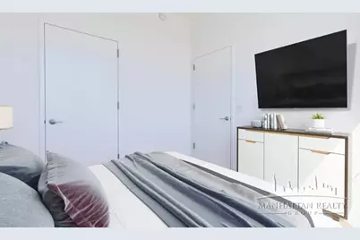 144-74 Northern Boulevard #7T, New York City, NY 11354 - Photo 3