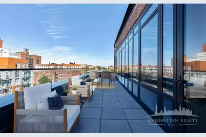 144-74 Northern Boulevard #PHA, New York City, NY 11354 - Photo 9