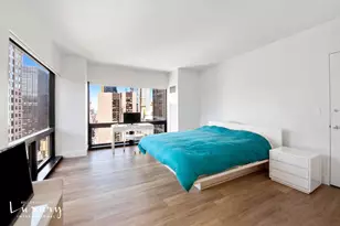 721 5th Ave, New York City, NY 10022 - Photo 11