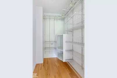 3585 Greystone Avenue #3DE, New York City, NY 10463 - Photo 7