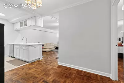 166 E 63rd Street #7E, New York City, NY 10065 - Photo 3
