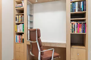 305 E 85th St, New York City, NY 10028 - Photo 7