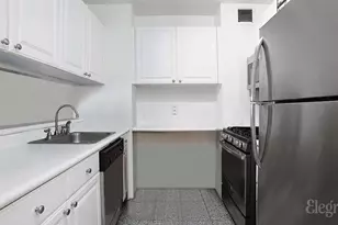 170 E 87th St, New York City, NY 10128 - Photo 3