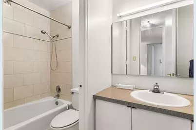300 E 40th Street #5C, New York City, NY 10016 - Photo 9