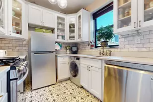 566 W 159th St, New York City, NY 10032 - Photo 7