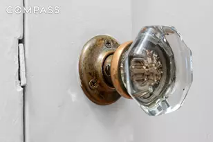 37-22 80th St, New York City, NY 11372 - Photo 19