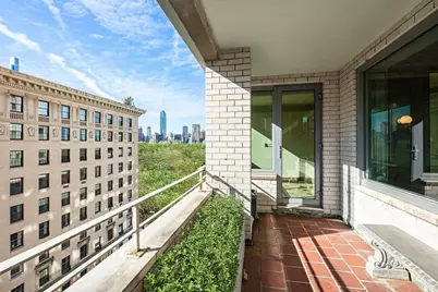 910 Fifth Avenue #11BC, New York City, NY 10021 - Photo 3