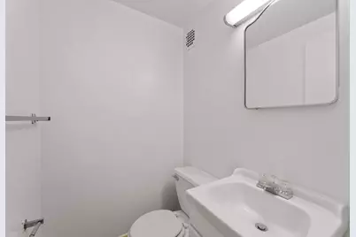 4901 Henry Hudson Parkway W #7D, New York City, NY 10471 - Photo 13