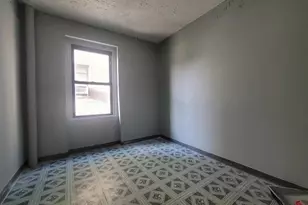 21-68 35th St, New York City, NY 11105 - Photo 5