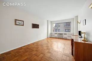 311 E 71st St, New York City, NY 10021 - Photo 9