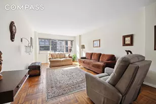 311 E 71st St, New York City, NY 10021 - Photo 3