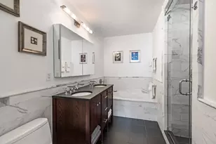 454 W 54th St, New York City, NY 10019 - Photo 5