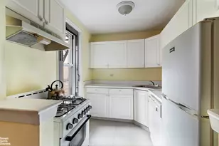 525 W 236th St, New York City, NY 10463 - Photo 5