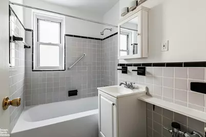 525 W 236th Street #2D, New York City, NY 10463 - Photo 21