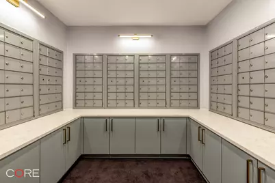 333 E 66th Street #9D, New York, NY 10065 - Photo 15