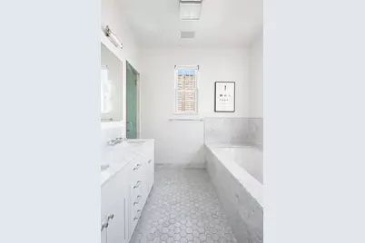 9 E 96th Street #PH, New York City, NY 10128 - Photo 11