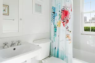 9 E 96th St, New York City, NY 10128 - Photo 15