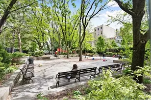 410 W 24 St, New York City, NY 10011 - Photo 33
