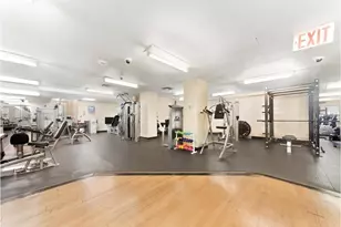 410 W 24 St, New York City, NY 10011 - Photo 11