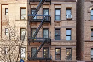 8 Bethune St, New York City, NY 10014 - Photo 7