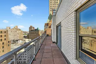 35 E 75th St, New York City, NY 10021 - Photo 9