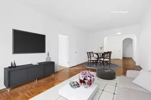 756 Brady Ave, New York City, NY 10462 - Photo 17