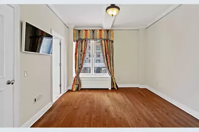 100 Central Park S #2-A, New York City, NY 10019 - Photo 23