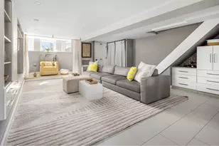 187 68th St, New York City, NY 11220 - Photo 9