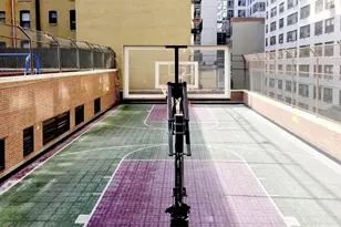 422 E 72nd St, New York City, NY 10021 - Photo 9