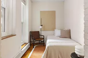 62 W 83rd St, New York City, NY 10024 - Photo 5