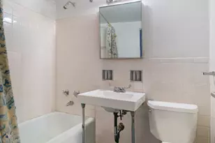 525 East 86th St, New York City, NY 10028 - Photo 9