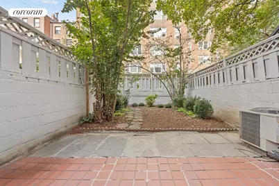 154A Hicks Street, New York City, NY 11201 - Photo 27